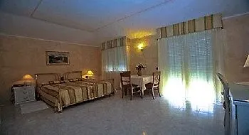 San Marco 4*